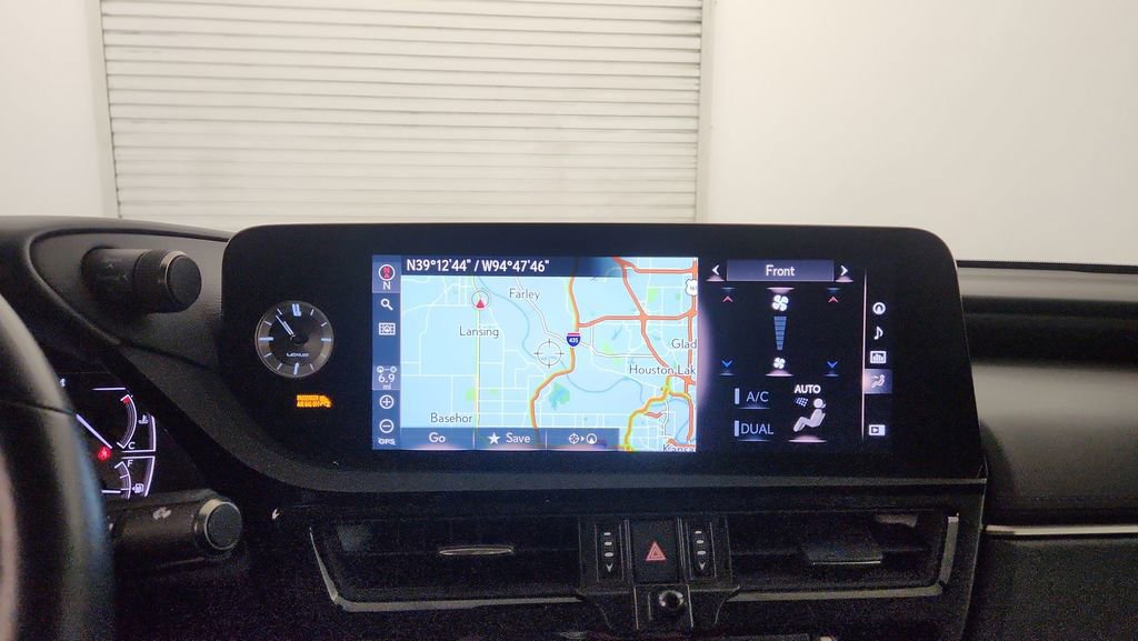 Used 2022 Lexus ES 250 w/ Premium Package AWD/4WD image 28
