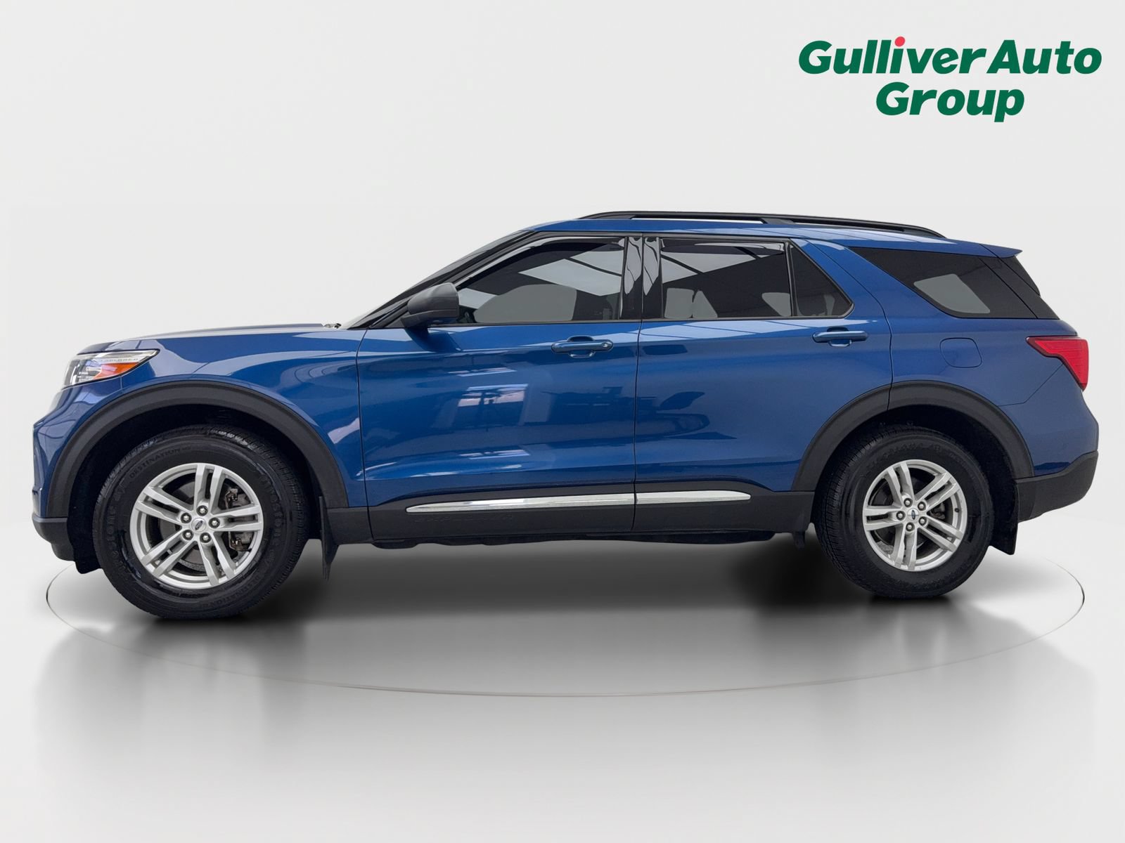 Used 2020 Ford Explorer XLT AWD/4WD image 3