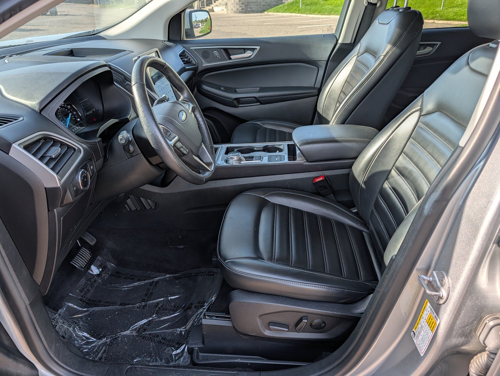 Used 2024 Ford Edge SEL AWD/4WD image 12