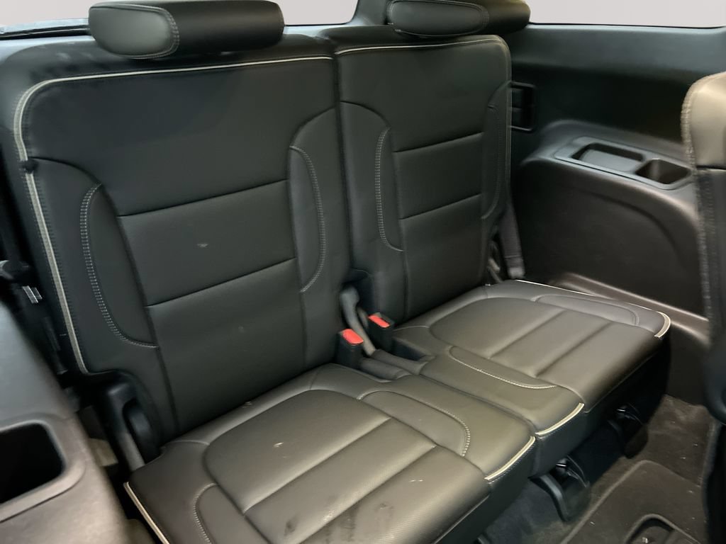 Used 2023 GMC Acadia Denali w/ Denali Ultimate Package AWD/4WD image 30