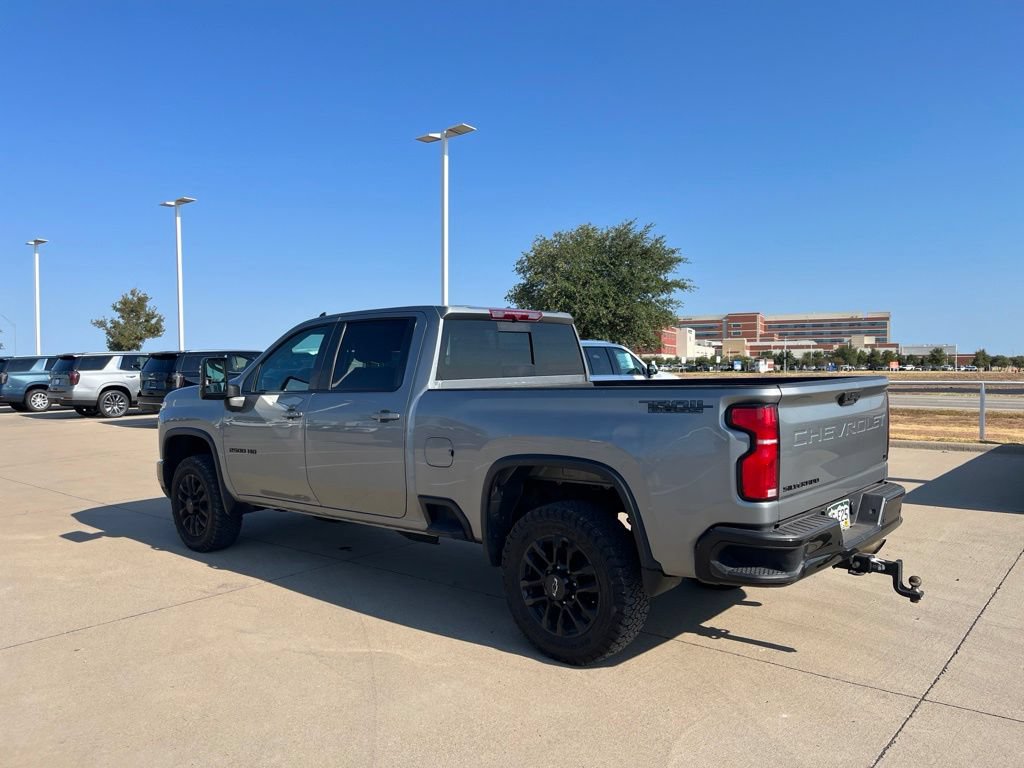 Used 2025 Chevrolet Silverado 2500 LT w/ Trail Boss Package AWD/4WD image 4