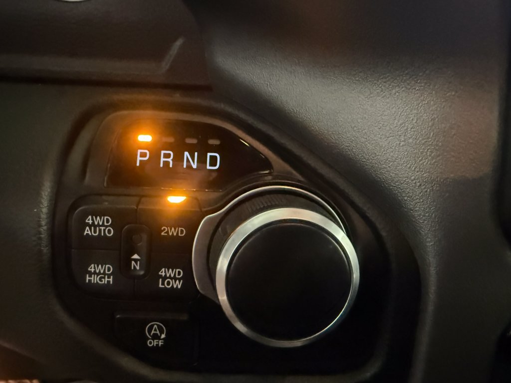 Used 2024 RAM 1500 Big Horn AWD/4WD image 34