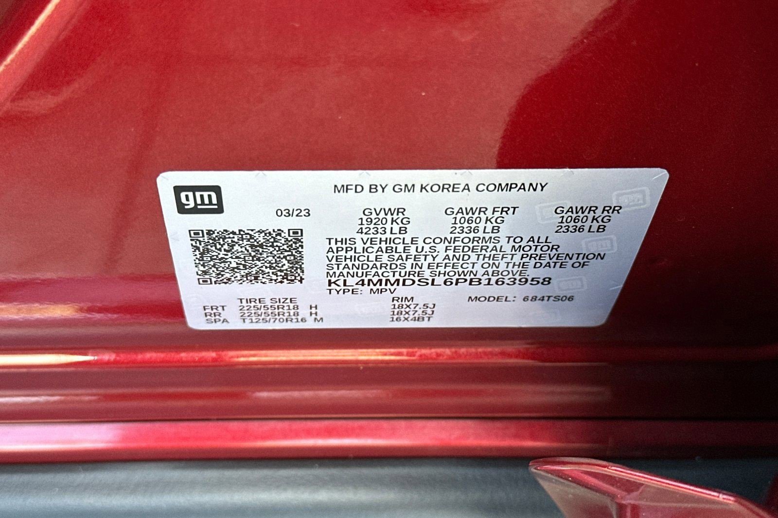 Used 2023 Buick Encore GX Select w/ Sport Touring Package FWD image 30