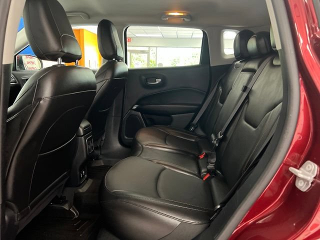 Used 2021 Jeep Compass Limited w/ Elite Interior Group AWD/4WD image 15