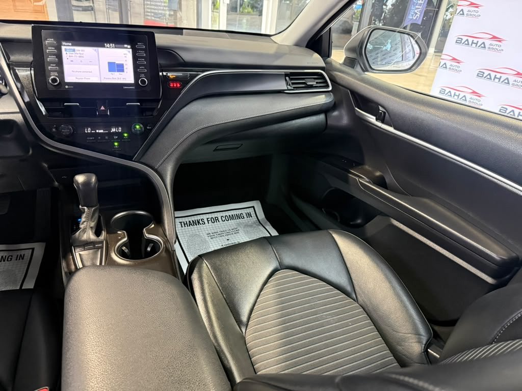 Used 2023 Toyota Camry SE FWD image 23
