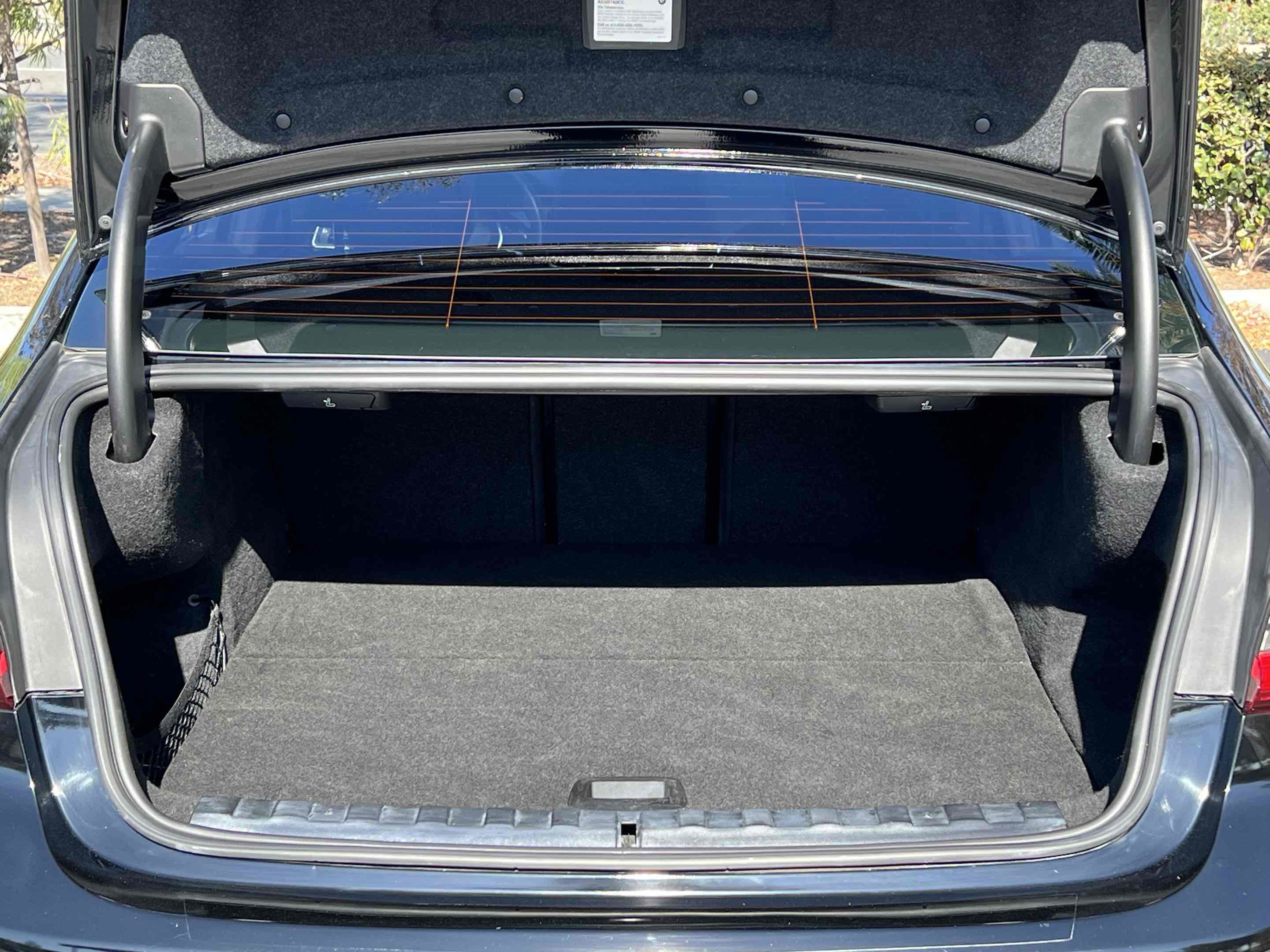 Used 2021 BMW 330e image 75