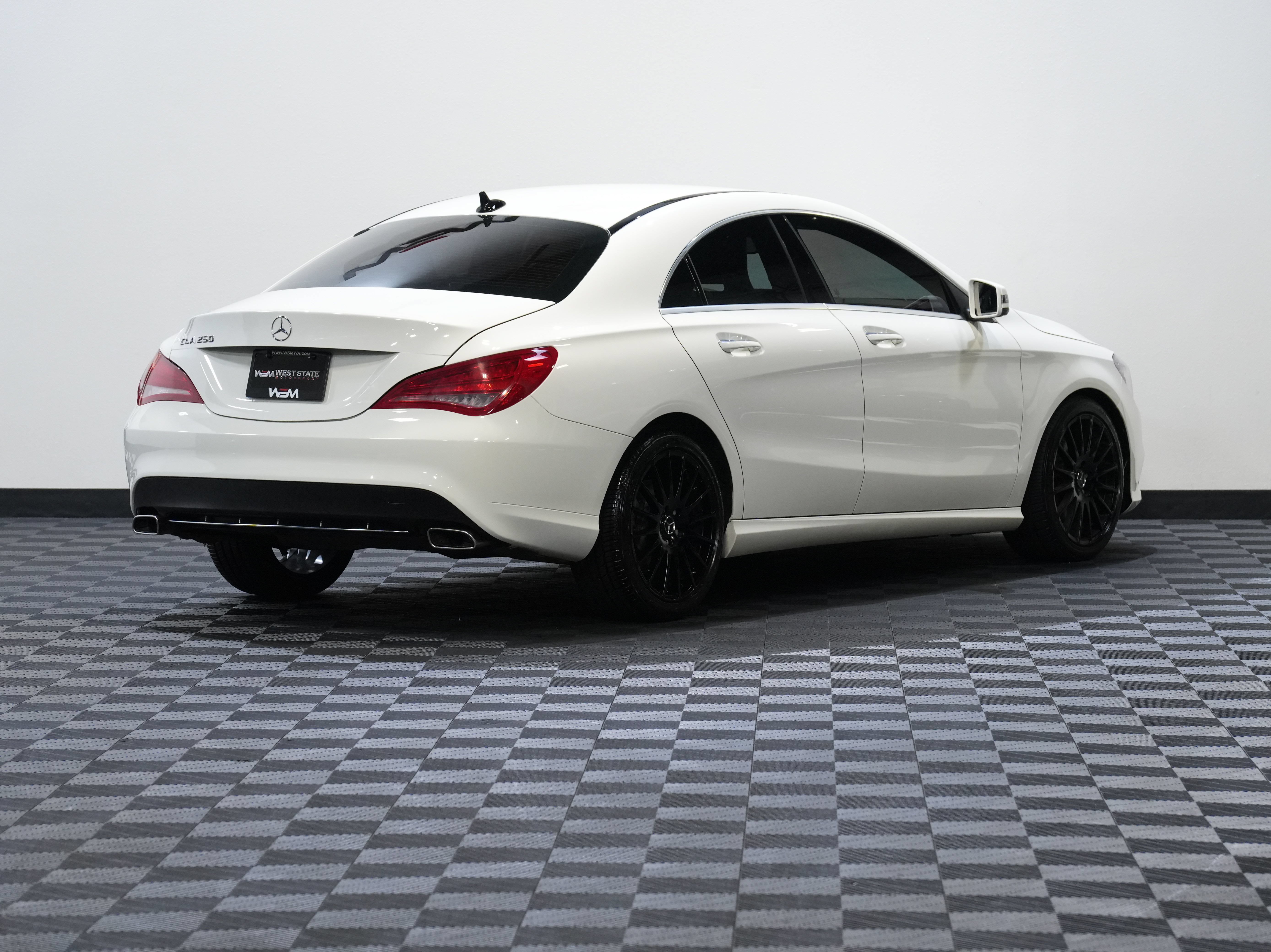 Used 2015 Mercedes-Benz CLA 250 image 6
