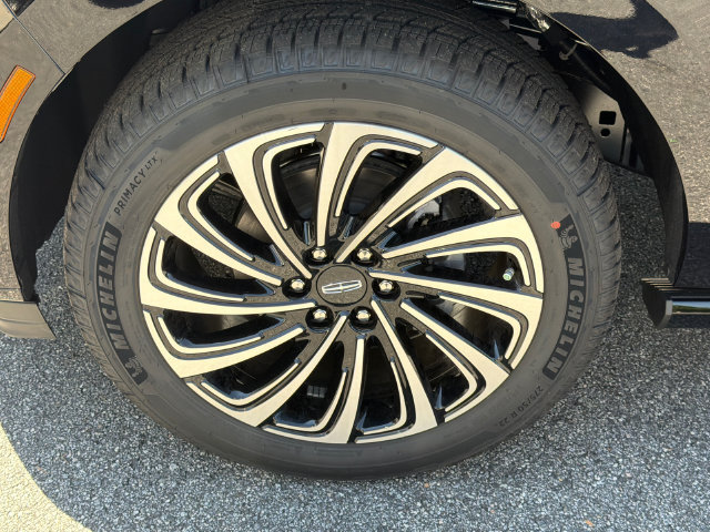New 2027 Lincoln Navigator L Black Label AWD/4WD image 12