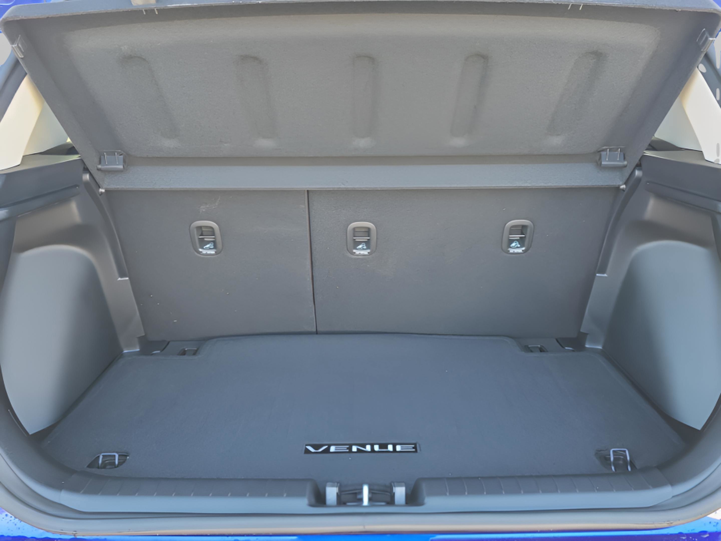 Certified 2024 Hyundai Venue Limited image 30