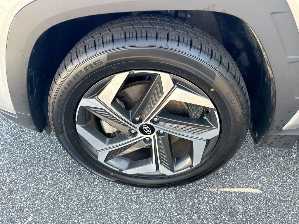 Used 2024 Hyundai Tucson Limited image 29