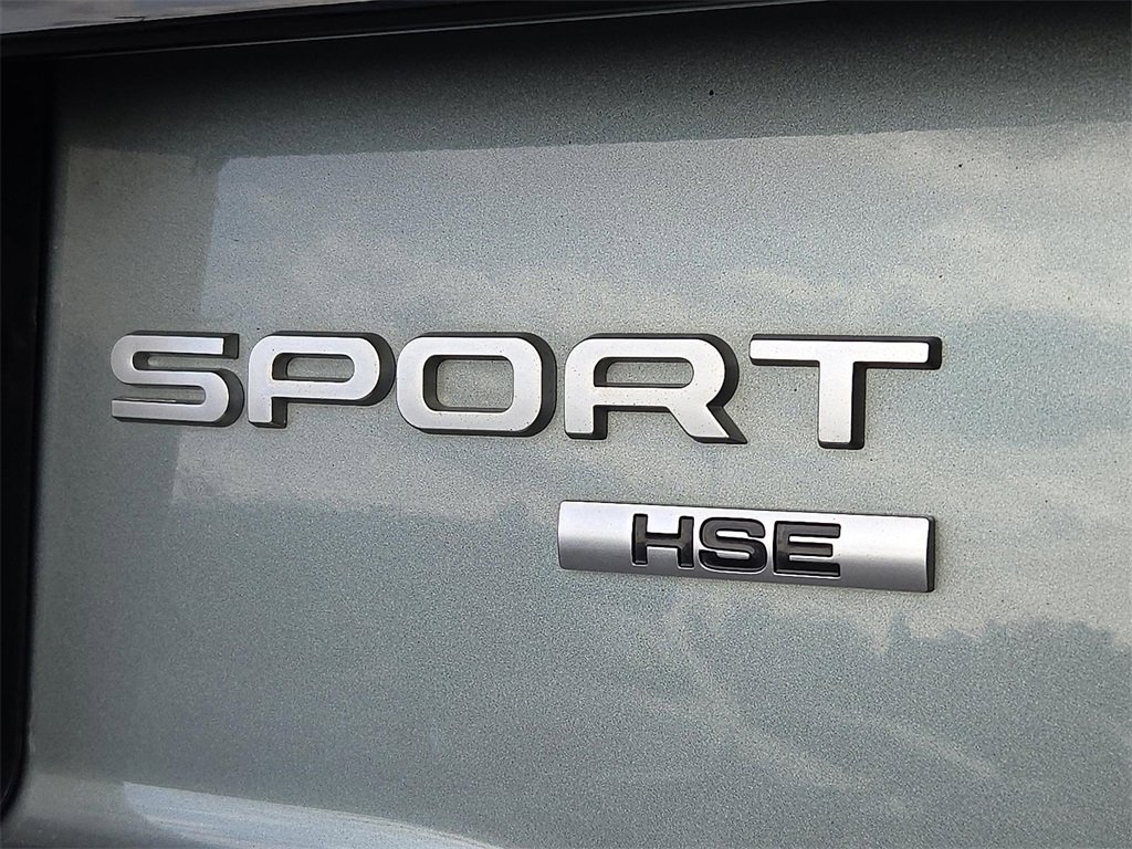 Used 2017 Land Rover Discovery Sport HSE image 30