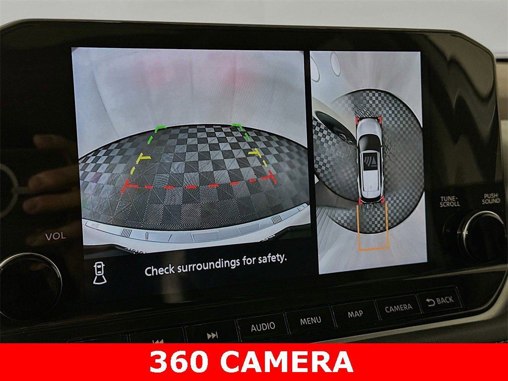 Used 2022 Nissan Rogue Platinum w/ Head-Up Display Package image 12