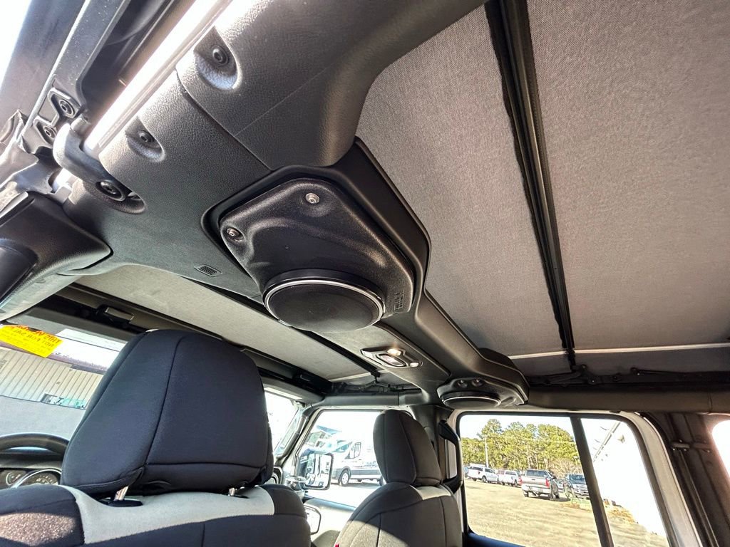 Used 2023 Jeep Wrangler Unlimited Sport w/ Xtreme 35 Tire Package image 19