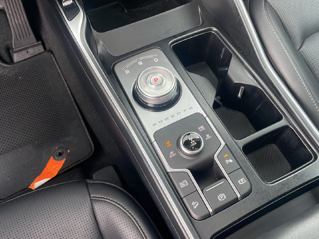 Certified 2025 Kia Sorento EX AWD/4WD image 24