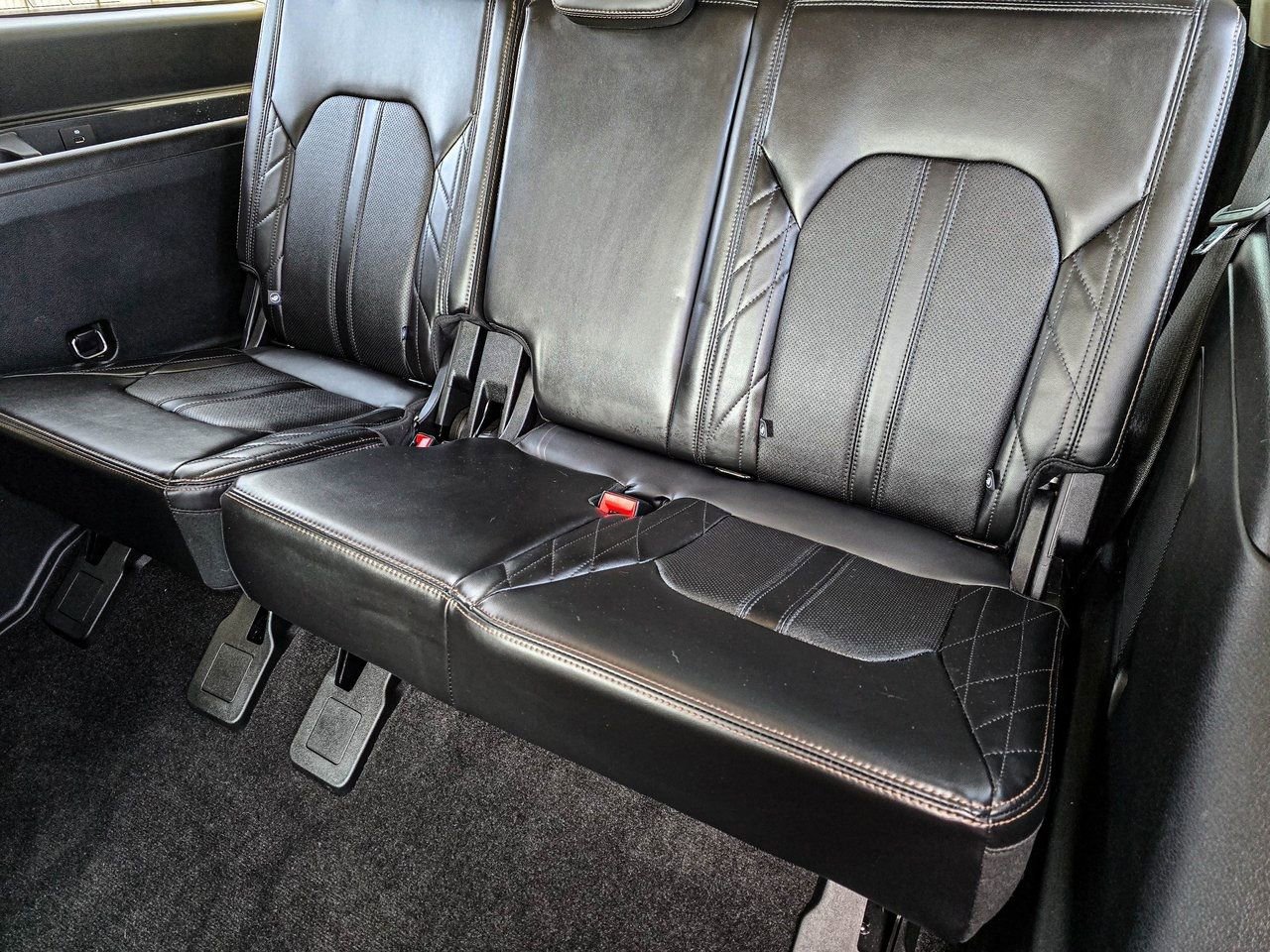 Used 2020 Ford Expedition Platinum image 34