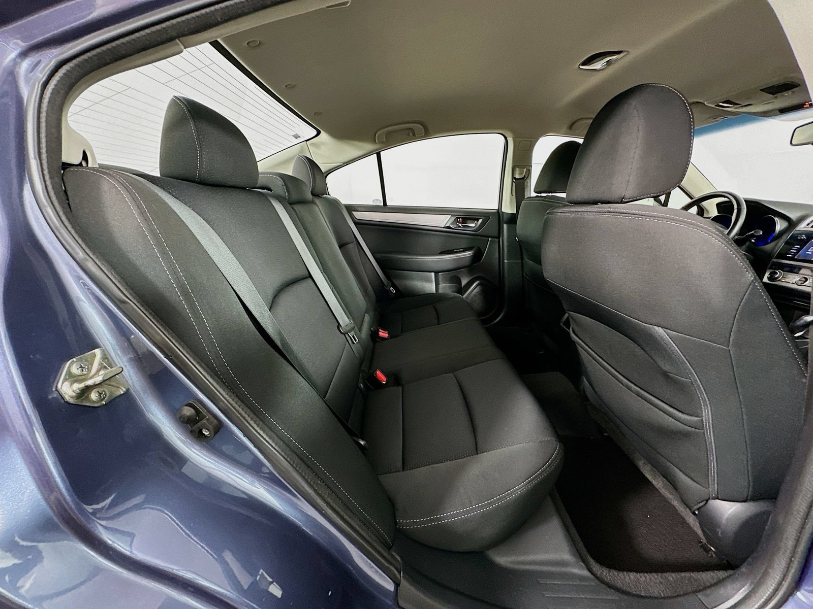 Used 2016 Subaru Legacy 2.5i Premium w/ Popular Package #1 AWD/4WD image 25