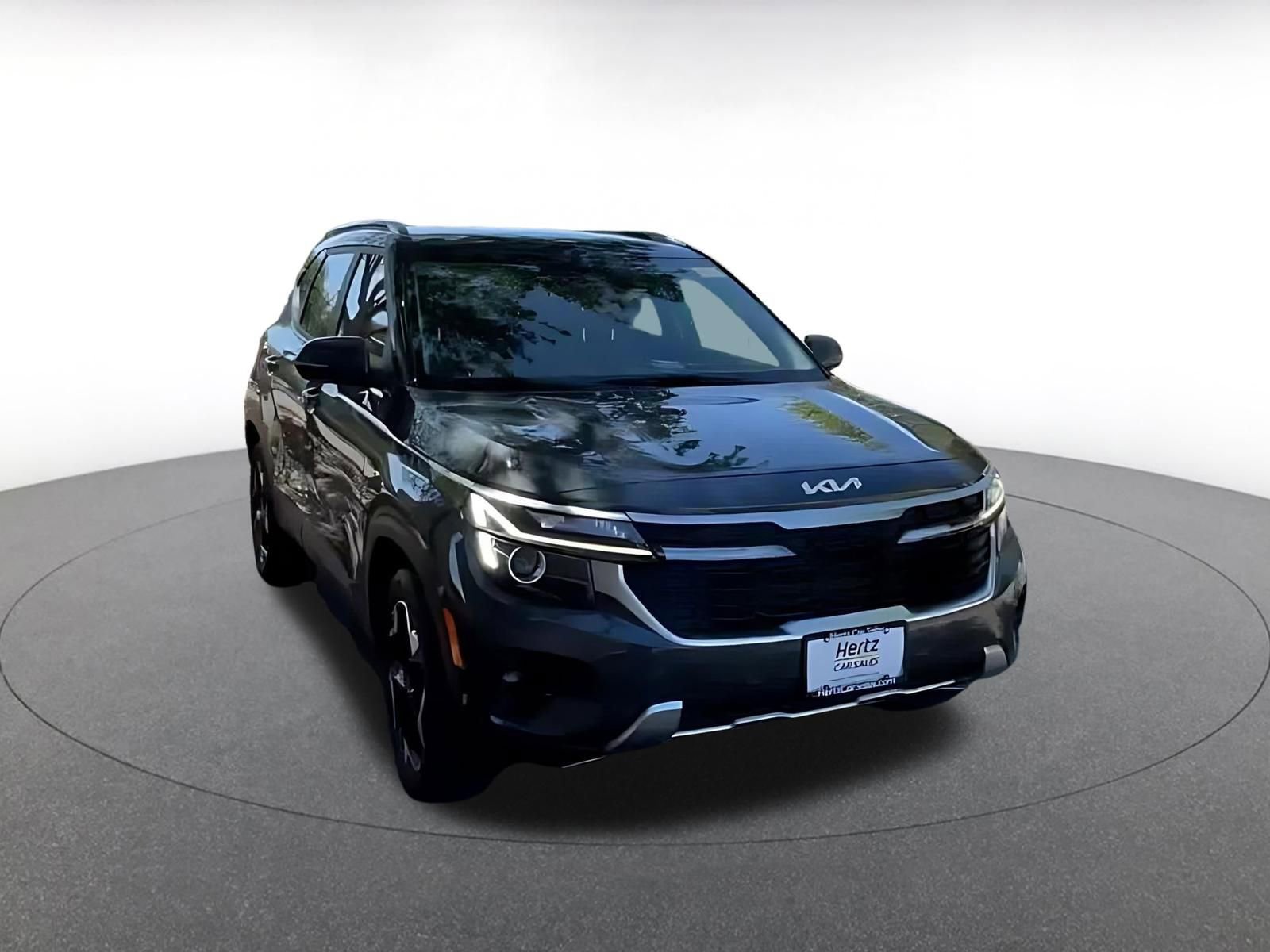 Used 2025 Kia Seltos S image 3