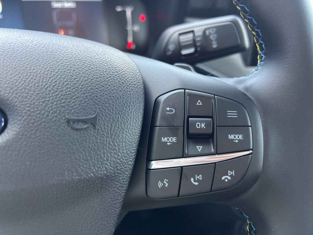 New 2026 Ford Maverick Lobo AWD/4WD image 17