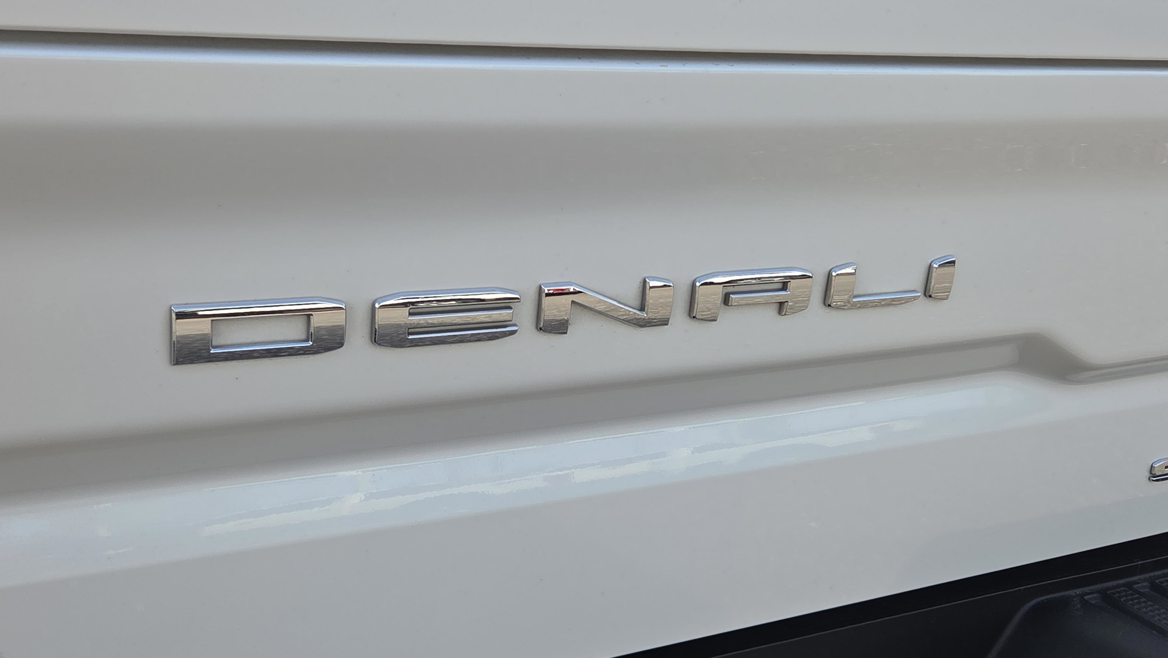 Used 2022 GMC Sierra 1500 Denali w/ Denali Reserve Package AWD/4WD image 29