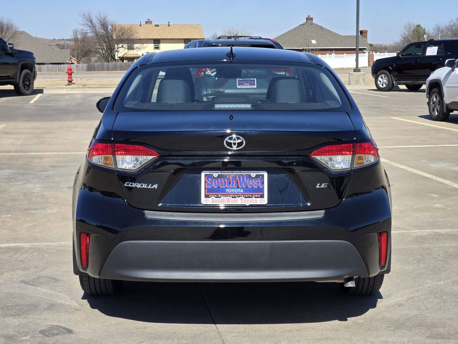 Used 2025 Toyota Corolla LE image 8