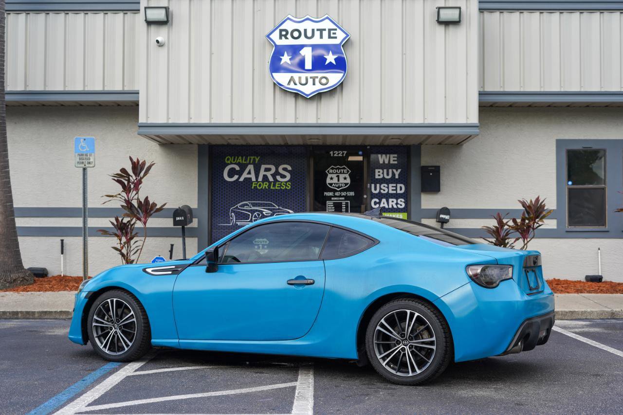 Used 2013 Scion FR-S image 4