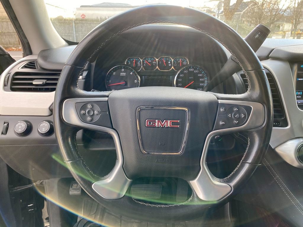 Used 2018 GMC Yukon SLE image 15
