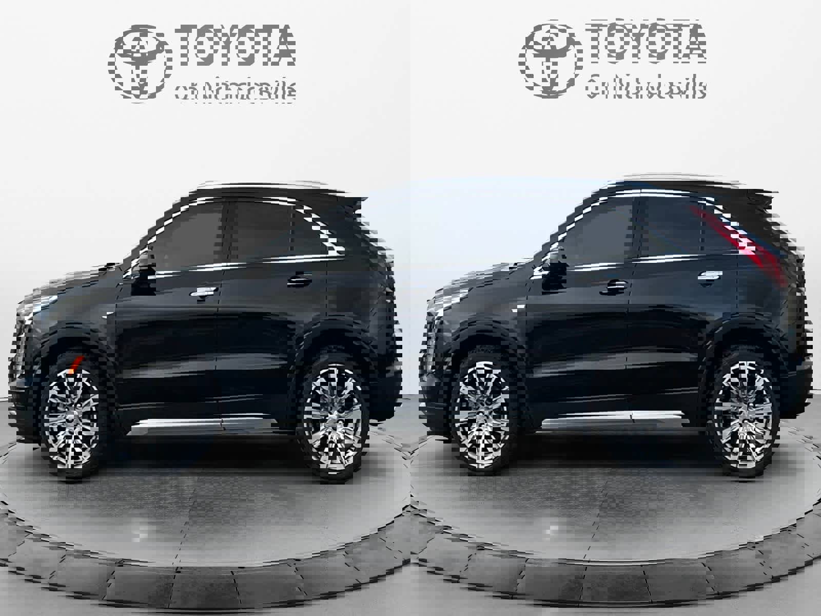 Used 2019 Cadillac XT4 Premium Luxury image 3