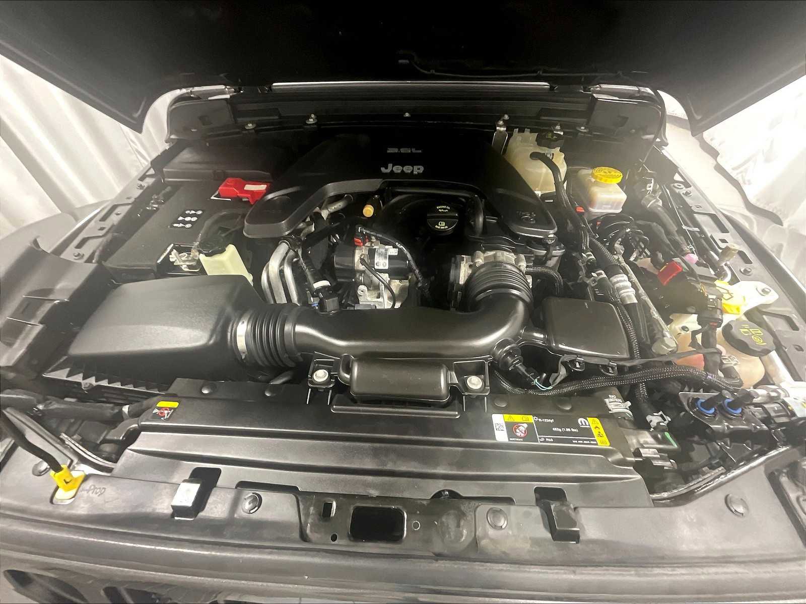 Used 2021 Jeep Wrangler Unlimited Rubicon image 28