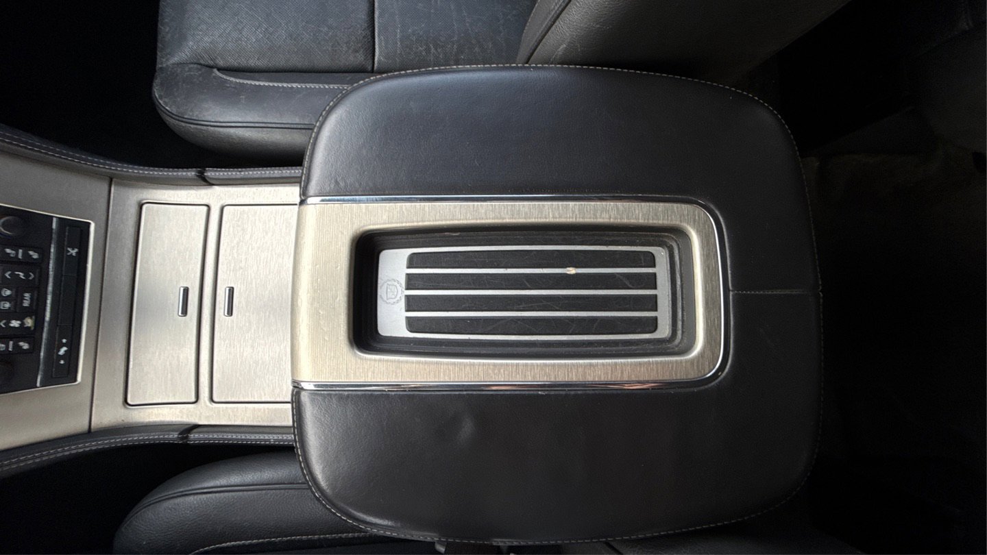 Used 2013 Cadillac Escalade Platinum AWD/4WD image 33