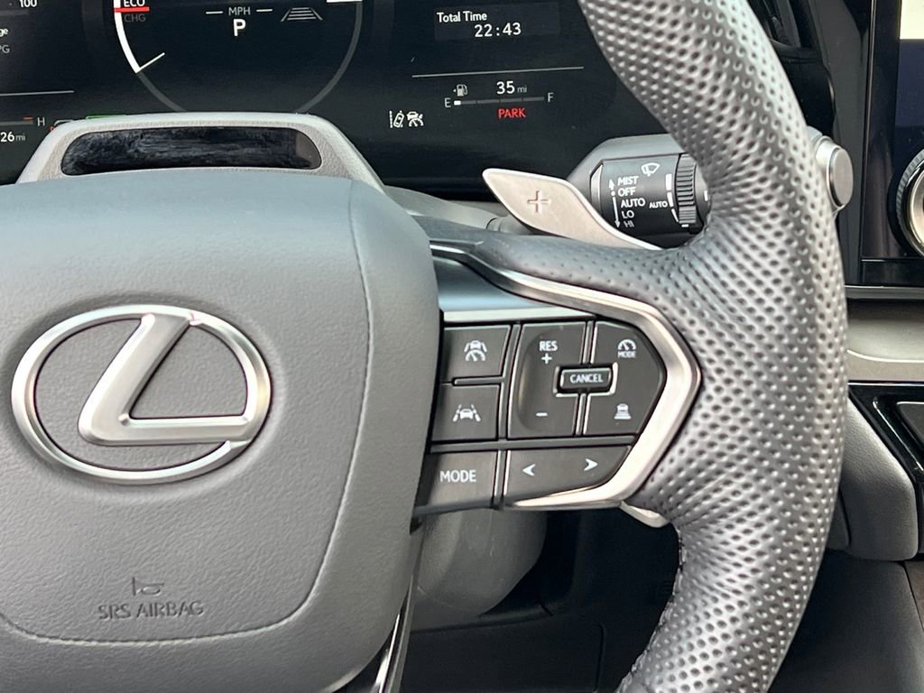 Certified 2026 Lexus TX 500h AWD w/ Technology Package image 19