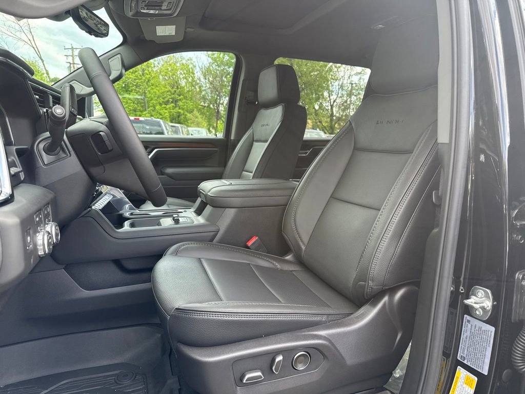 New 2026 GMC Sierra 2500 Denali w/ Denali Reserve Package AWD/4WD image 10