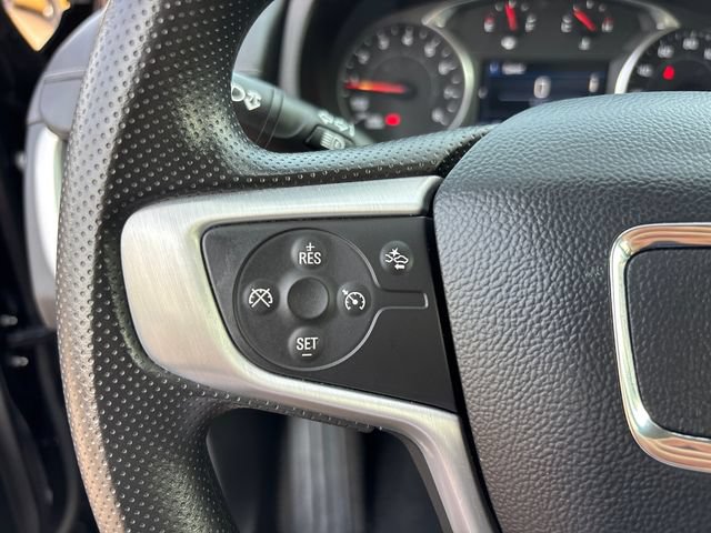 Used 2024 GMC Terrain SLE AWD/4WD image 19
