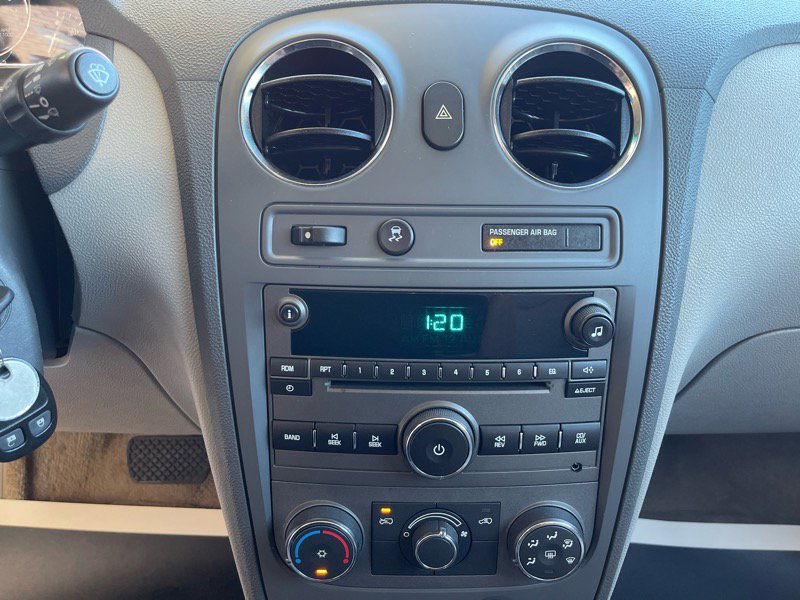Used 2011 Chevrolet HHR LS image 30