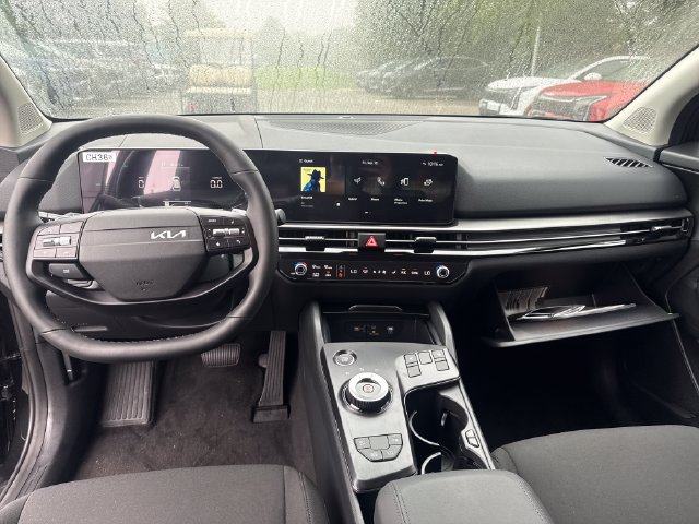 New 2027 Kia Sportage S FWD image 17