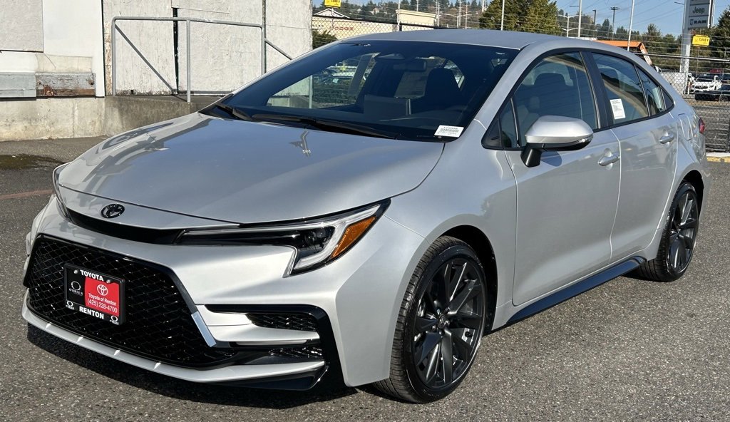 New 2026 Toyota Corolla SE