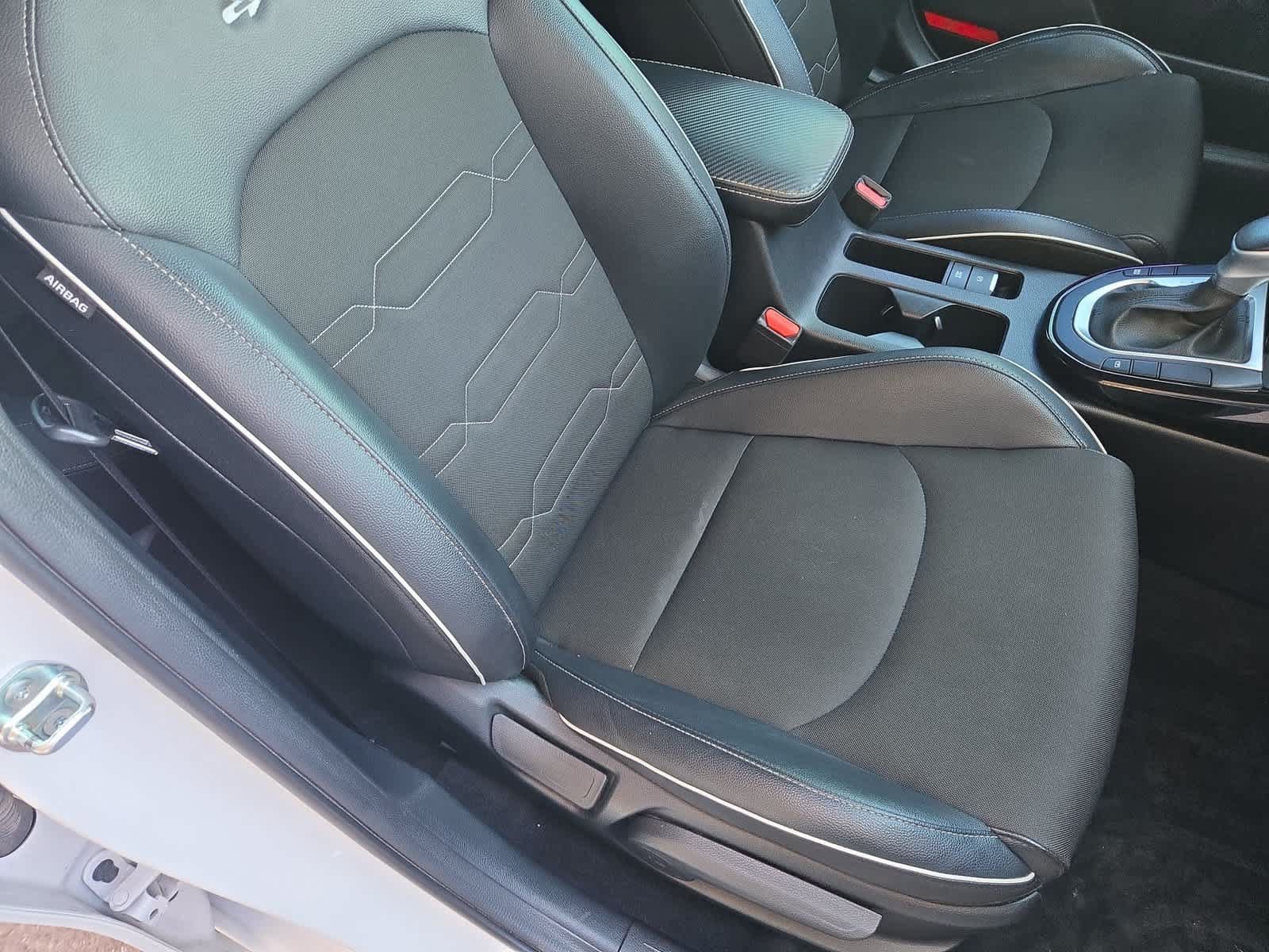 Used 2024 Kia Forte GT-Line FWD image 21