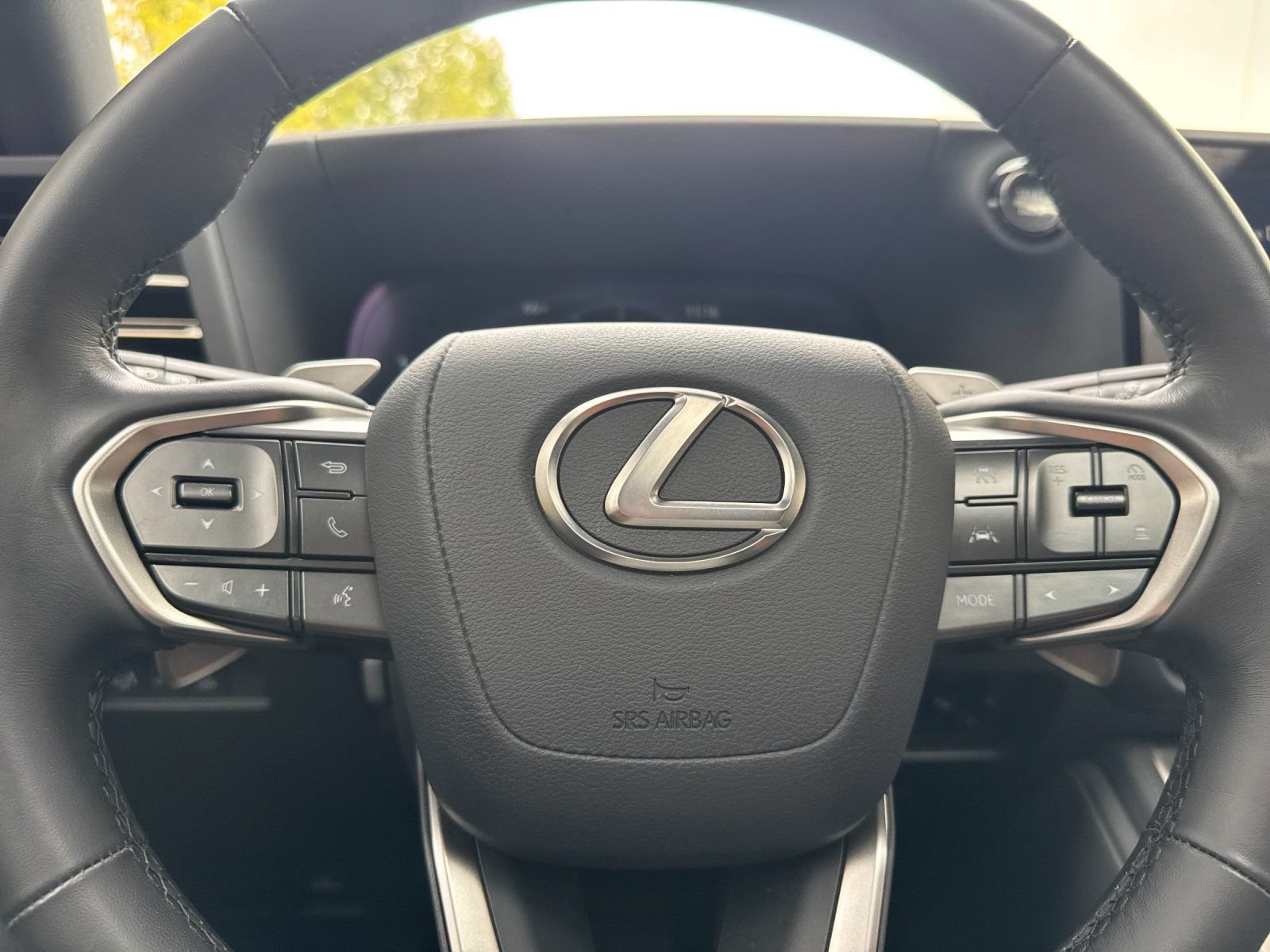 Used 2024 Lexus GX 550 w/ Accessory Package (31) AWD/4WD image 24