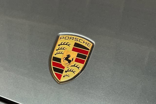 Used 2020 Porsche Cayenne S image 36