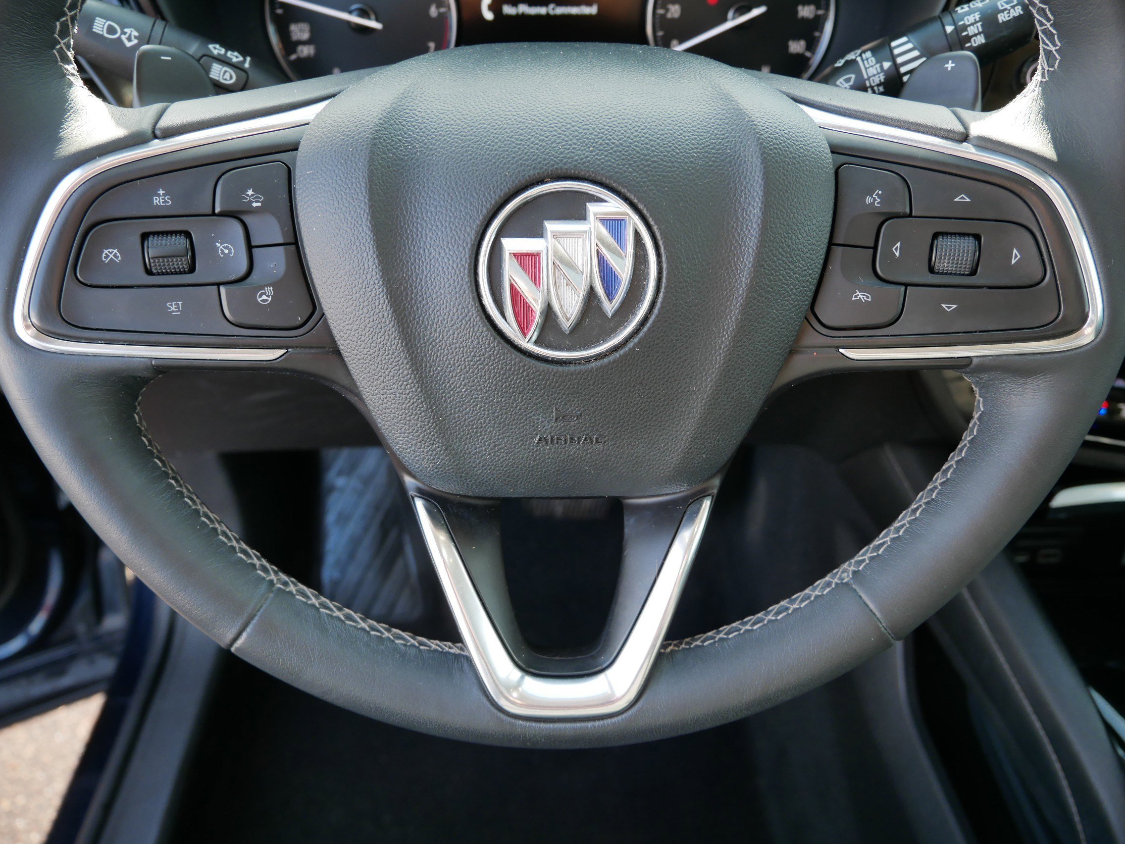 Used 2021 Buick Envision Essence w/ Technology Package I image 25