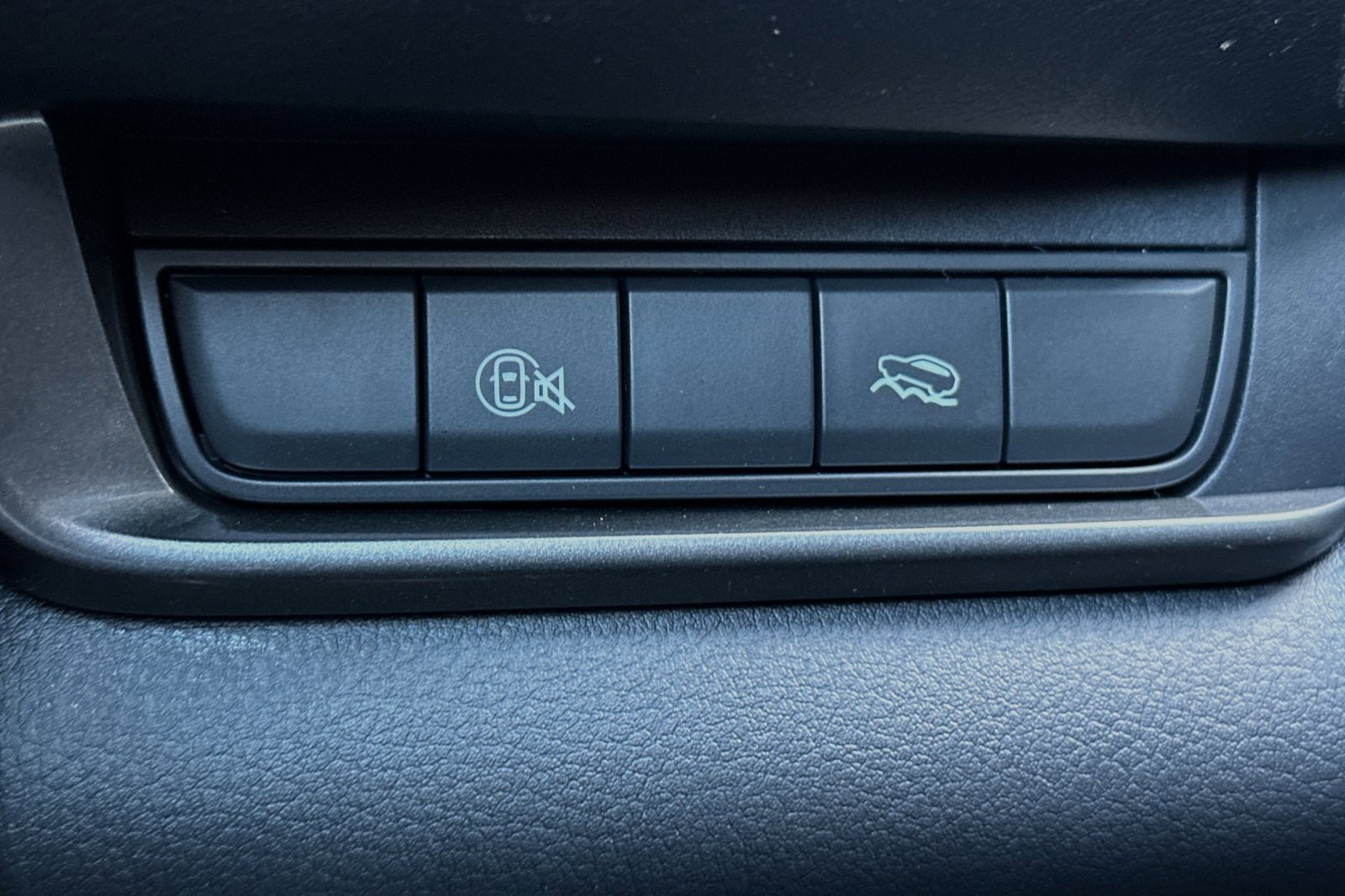 Used 2025 MAZDA CX-30 AWD 2.5 S w/ Select Sport Pkg image 30