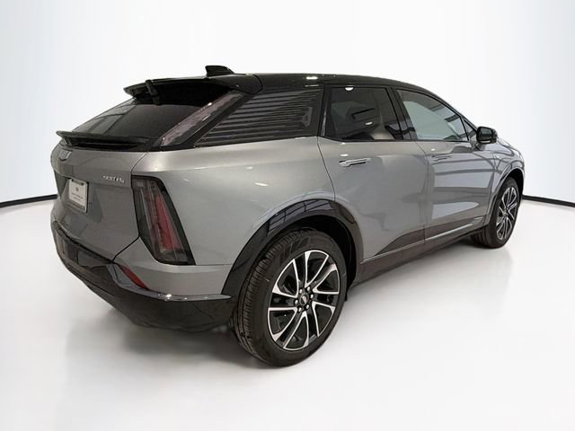 New 2026 Cadillac Optiq Sport 2 AWD/4WD image 6