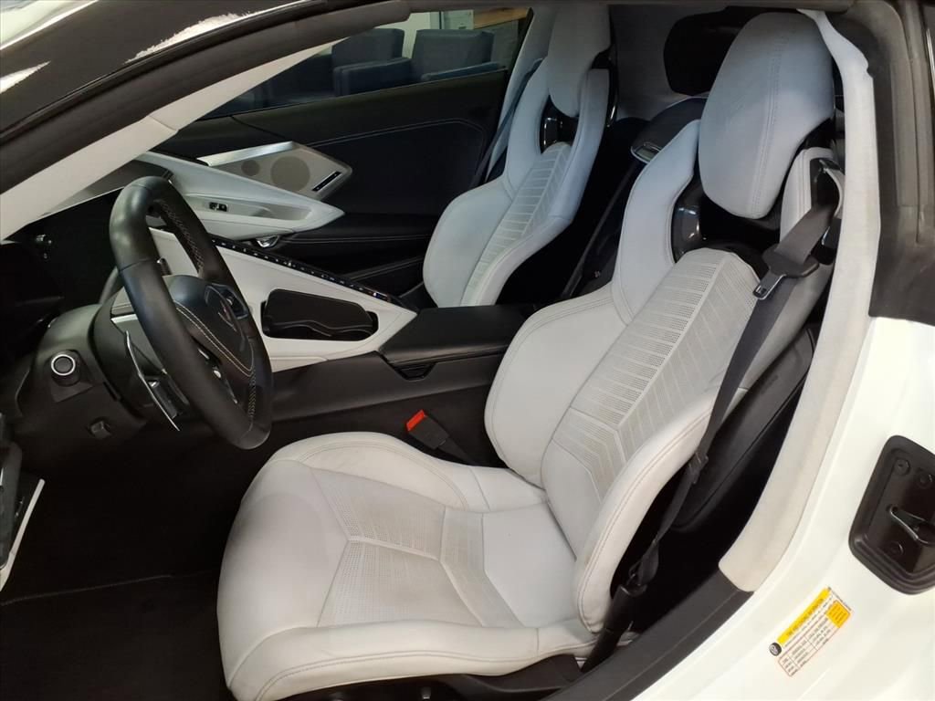 Used 2020 Chevrolet Corvette Stingray Premium Cpe w/ 3LT Preferred Equipment Group image 14