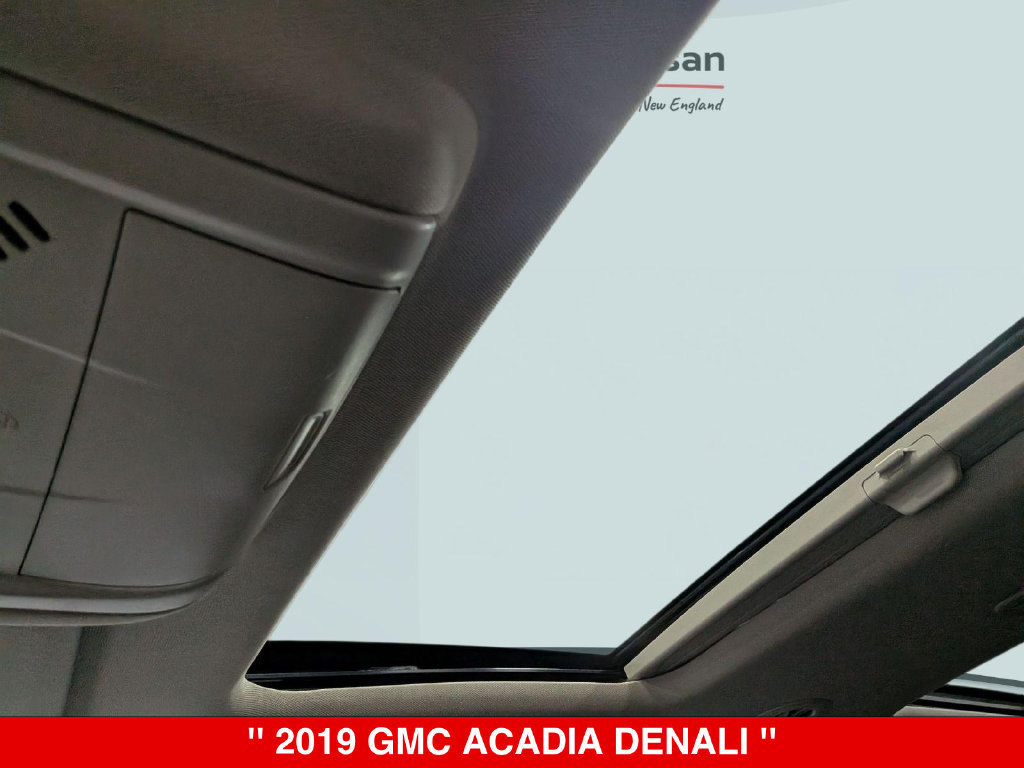 Used 2019 GMC Acadia Denali AWD/4WD image 28
