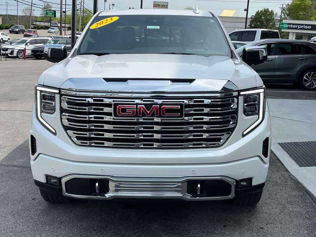 Used 2023 GMC Sierra 1500 Denali w/ Denali Reserve Package AWD/4WD image 8