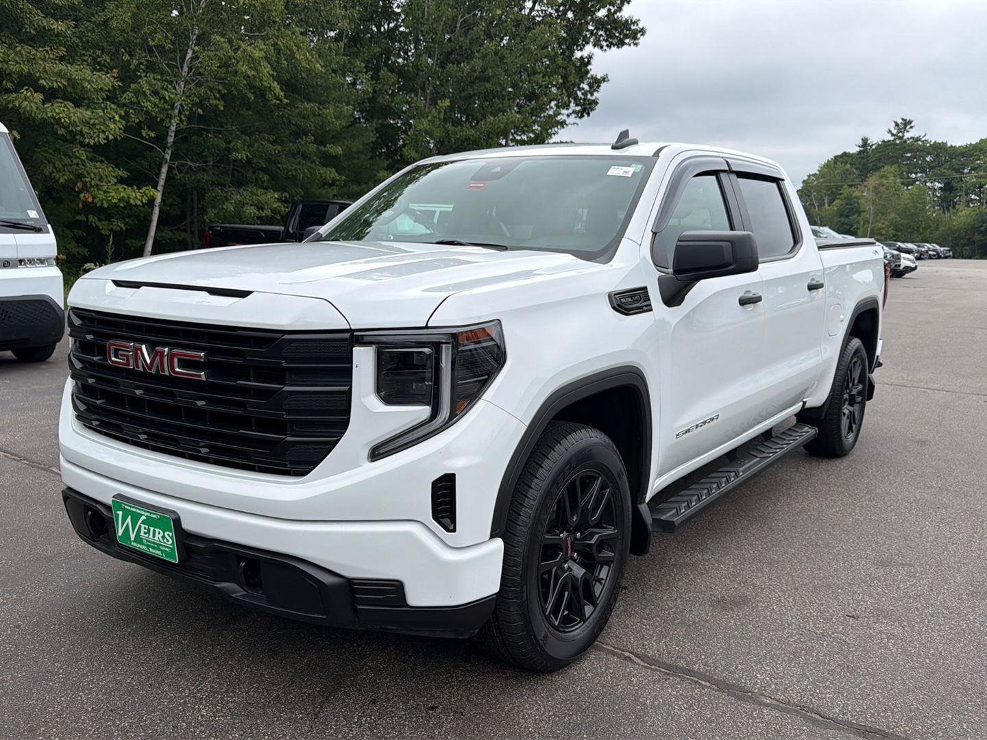 Certified 2025 GMC Sierra 1500 Pro w/ Graphite Edition