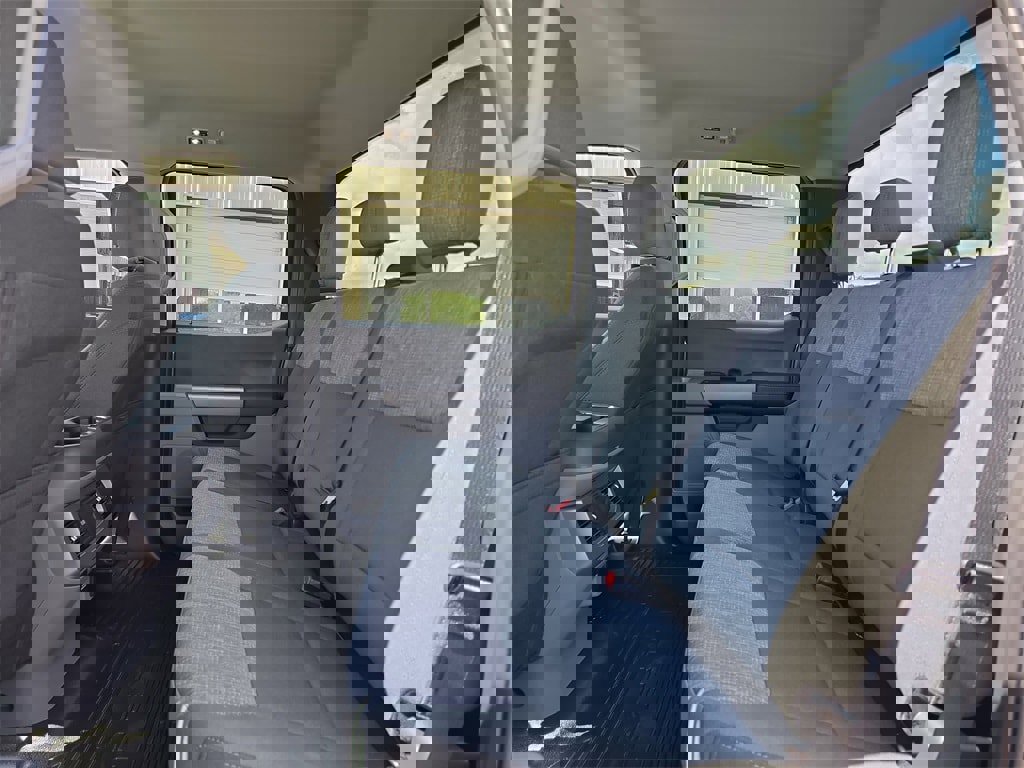 New 2026 Ford F350 XLT w/ 360-Degree Camera Package image 13