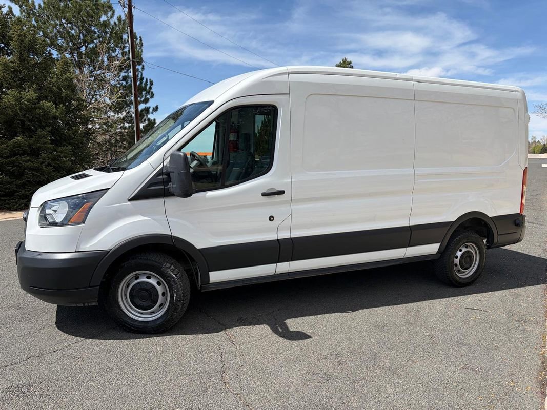 Used 2015 Ford Transit 250 148 Medium Roof RWD image 3