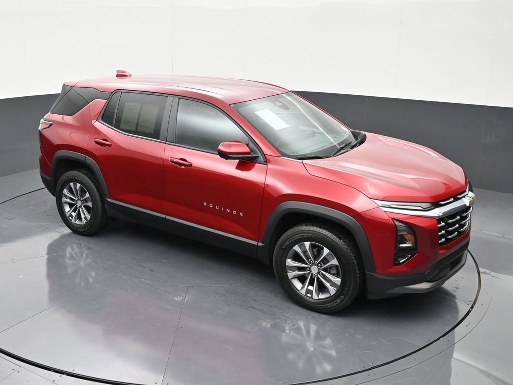 Used 2025 Chevrolet Equinox LT w/ Safety and Technology Package image 18