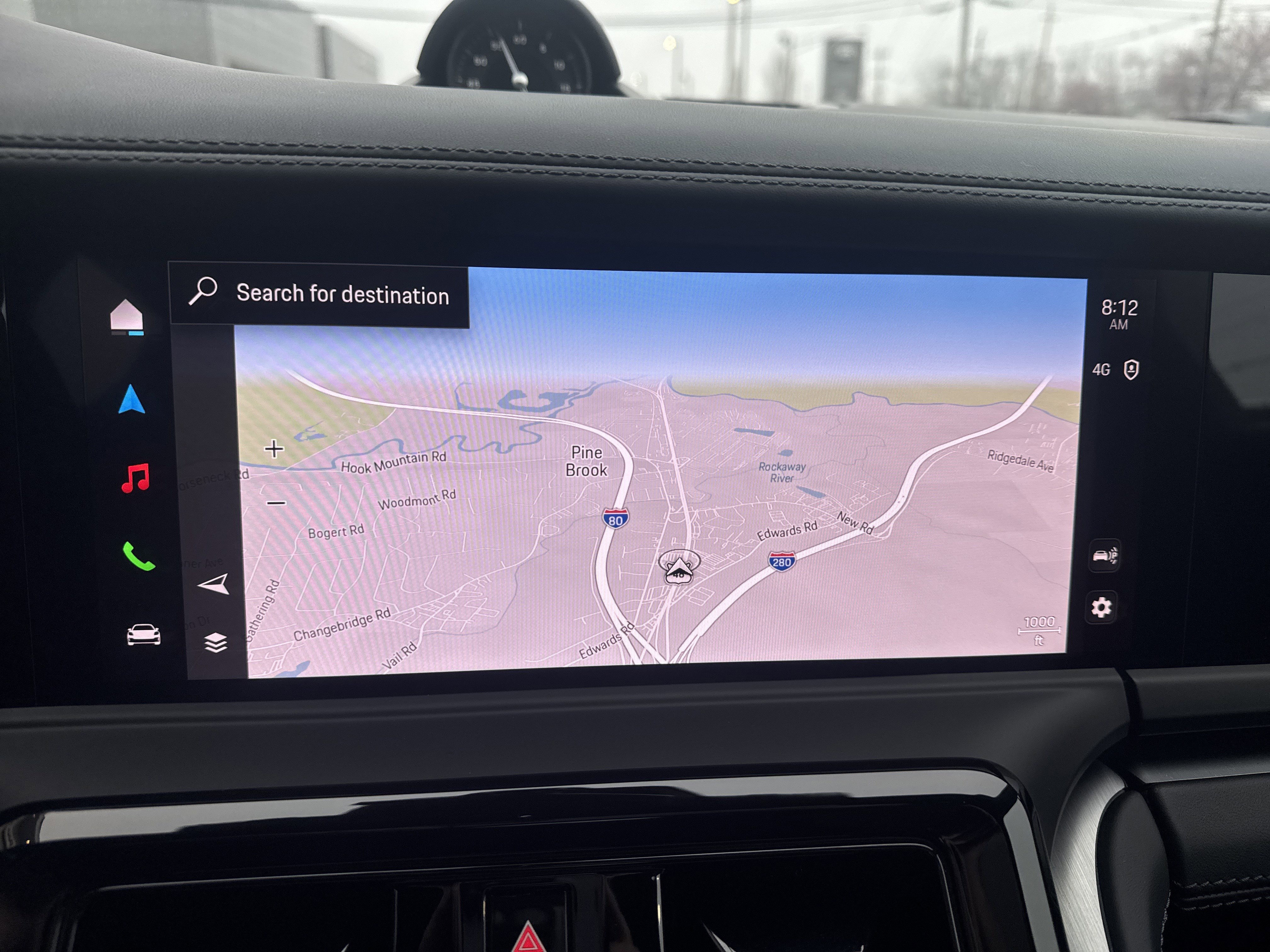 Used 2024 Porsche Panamera image 23