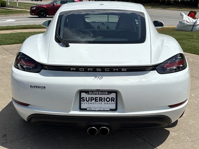Used 2024 Porsche 718 Cayman w/ Premium Package RWD image 5